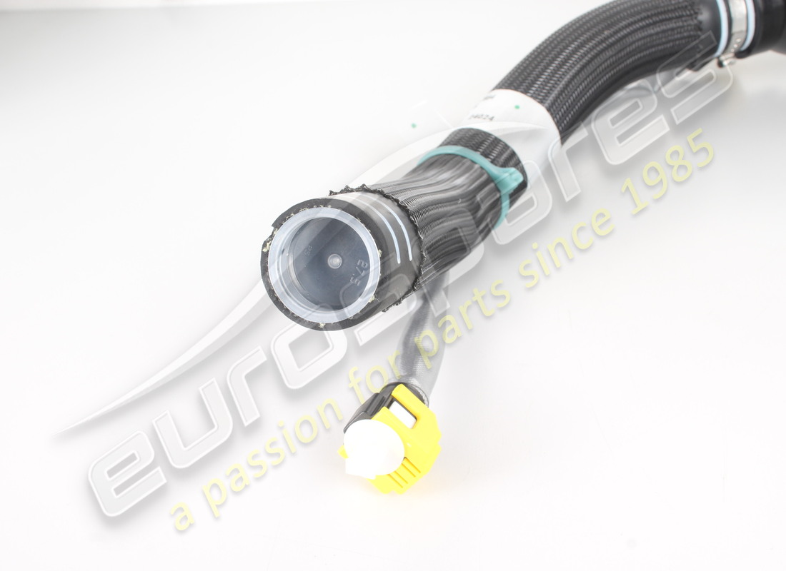 nuovo ferrari bocchettone di riempimento carburante completo. codice articolo 880911 (4)