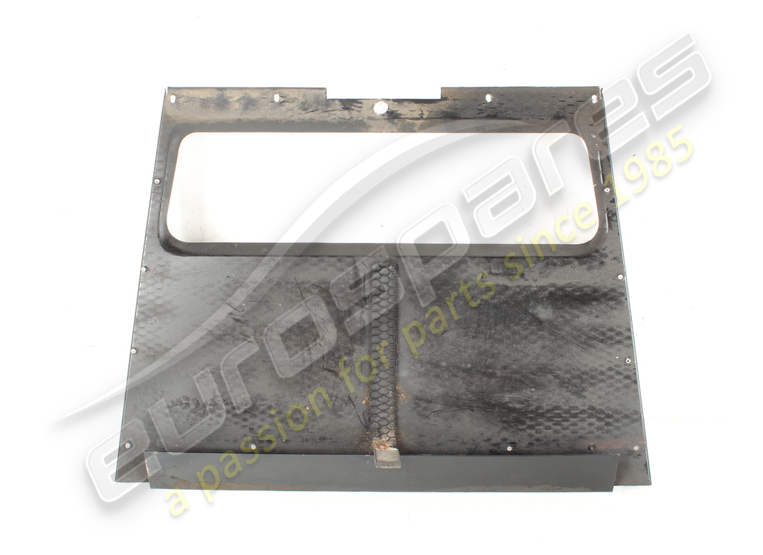 scudo ferrari usato. numero parte 61205100 (3)