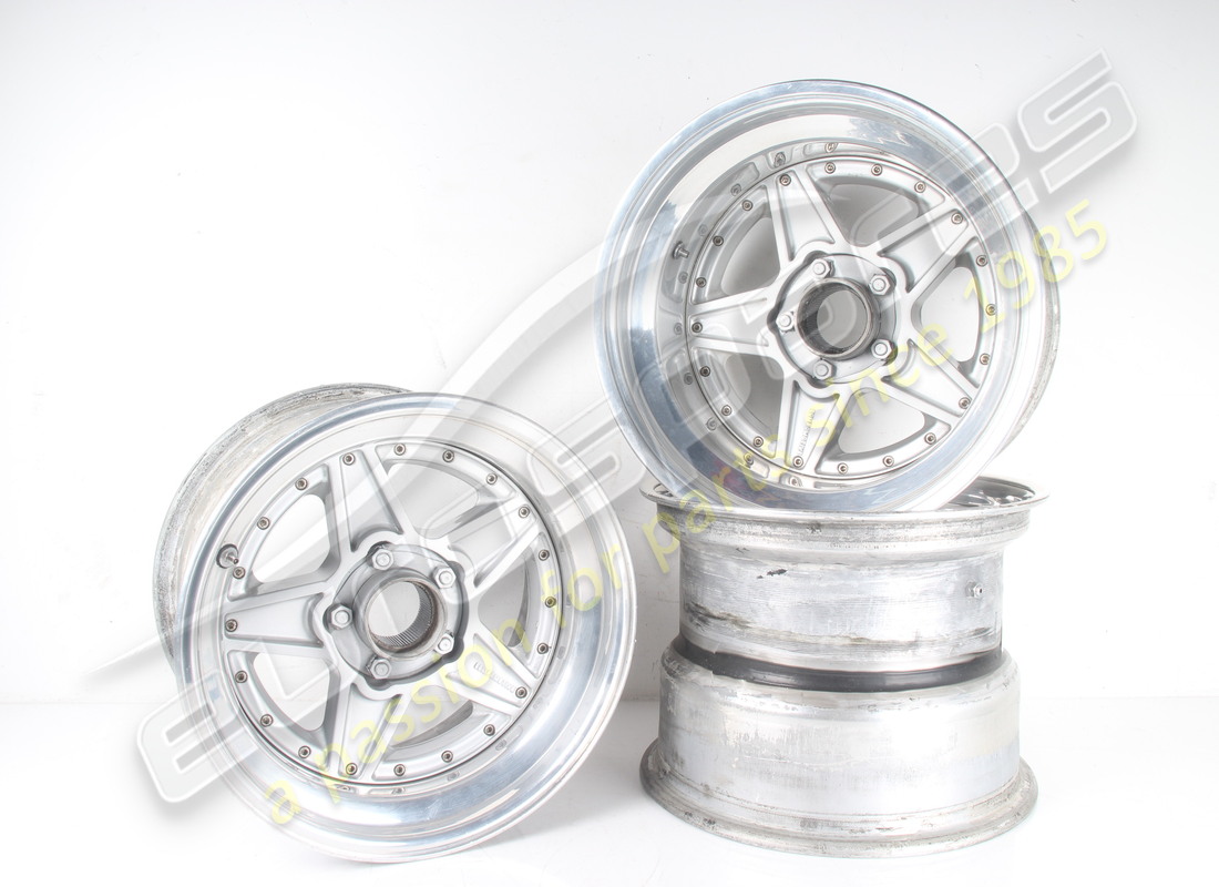 RUOTE USATE Ferrari LM COMPETITION COMPOMOTIVE 3-PIECE . NUMERO PARTE EAP1723657 (1) RUOTE USATE Ferrari LM COMPETITION COMPOMOTIVE 3-PIECE . NUMERO PARTE EAP1723657 (1)