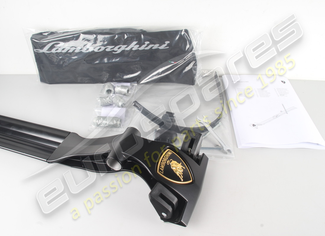 nuovo lamborghini portabici / parti di fissaggio. codice articolo 4ml071743 (1)