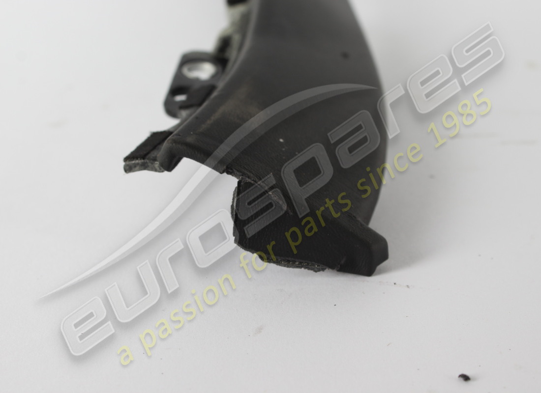 copertura lamborghini danneggiata. numero parte 4t0857717d (3)