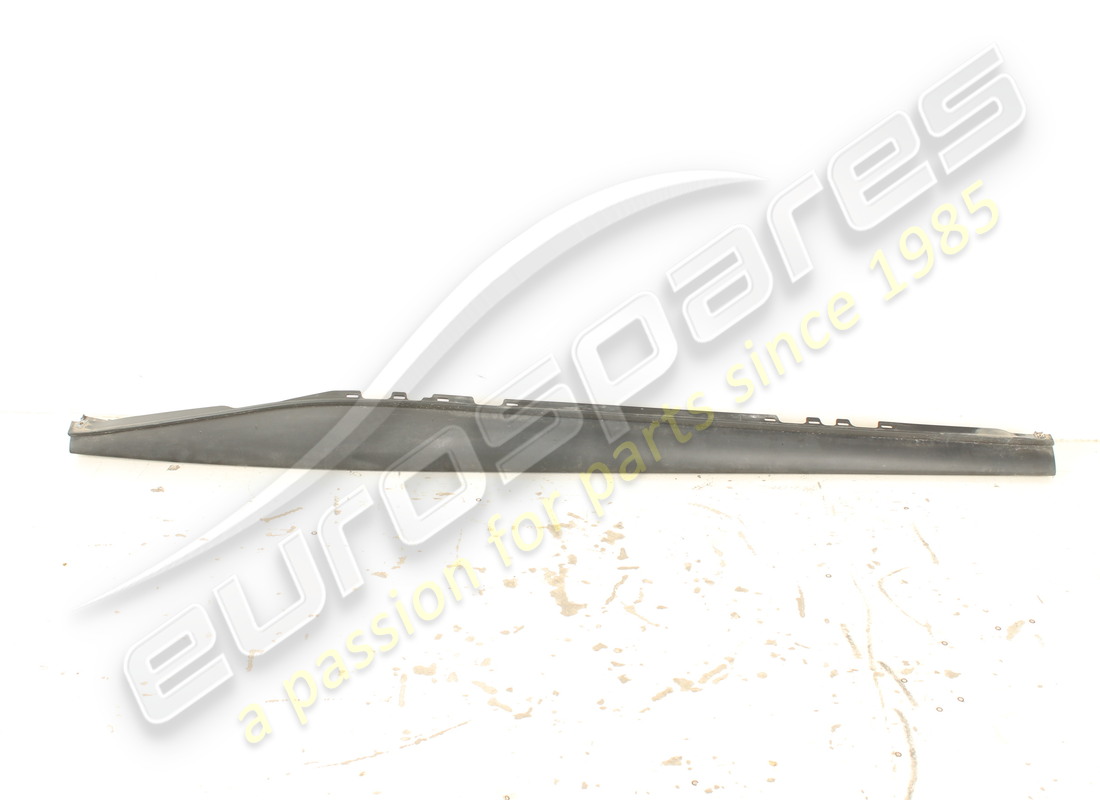 USATO Ferrari RIVESTIMENTO EST. BRANCARDO. NUMERO PARTE 769913 (1)
