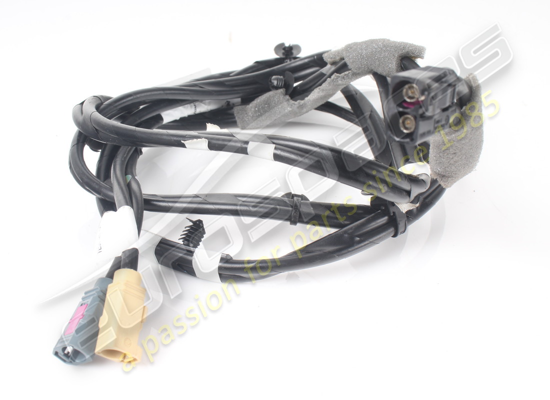 CAVO AMPLIFICATORE USATO Ferrari FM2-DAB2 . NUMERO PARTE 952010 (1)