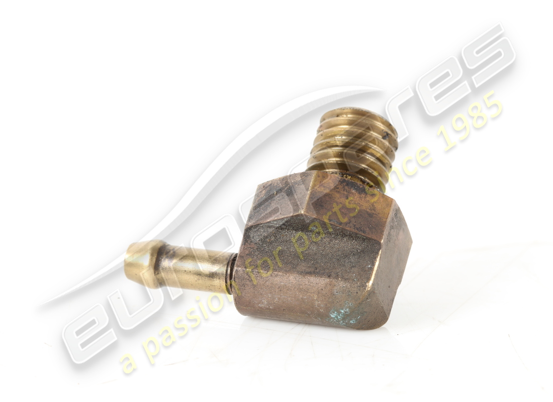 raccordo filettato maserati 90o usato. numero parte 585064500 (2)