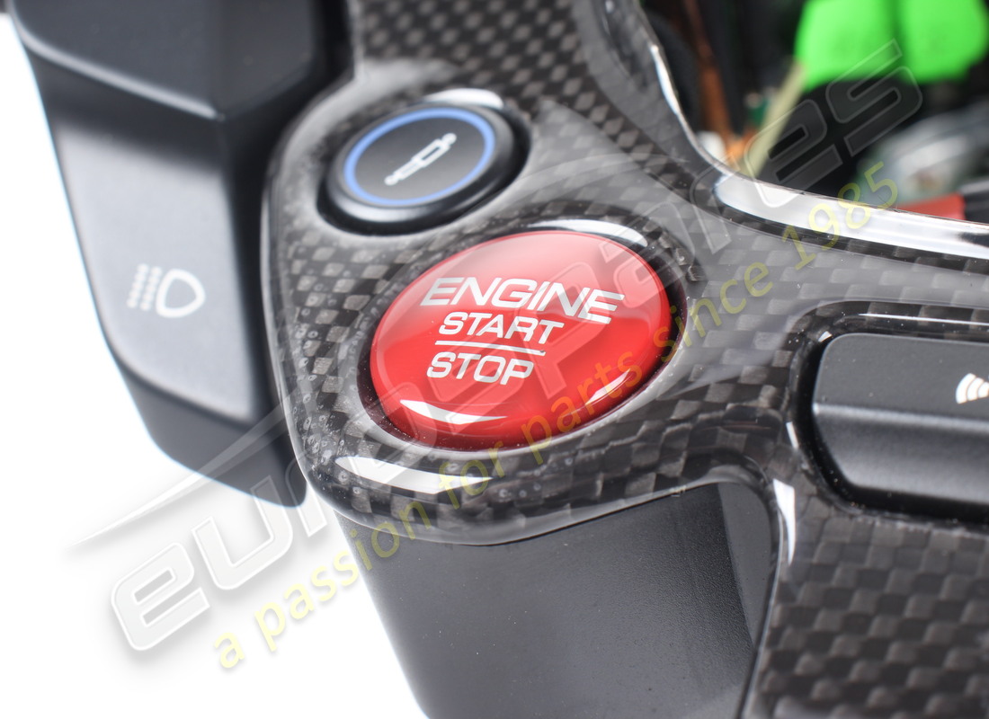 volante completo ferrari usato. numero parte 337540 (7)