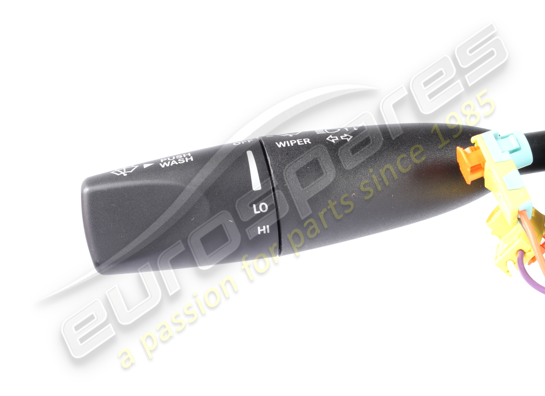 nuovo maserati comando sterzo. codice articolo 673012350 (2)