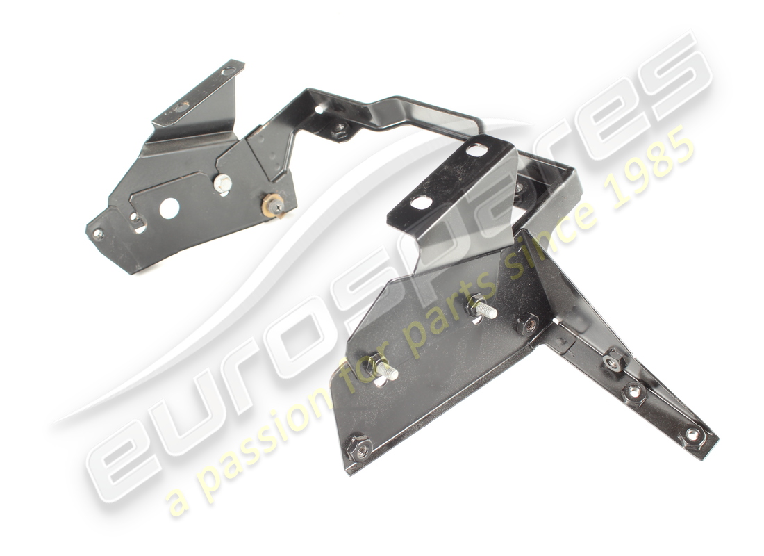 staffa usata ferrari per fissaggio cruscotto. codice articolo 65631900 (2)