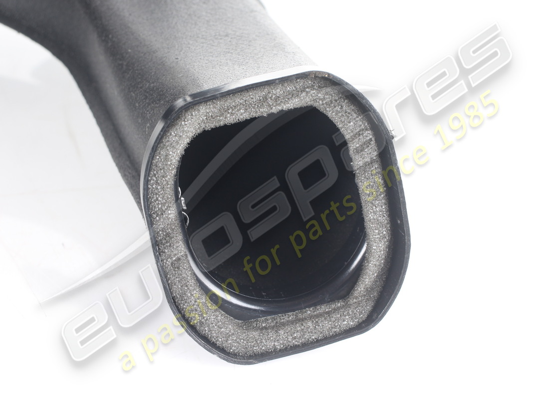 condotto aria lato passeggero usato ferrari. numero parte 88203100 (2)