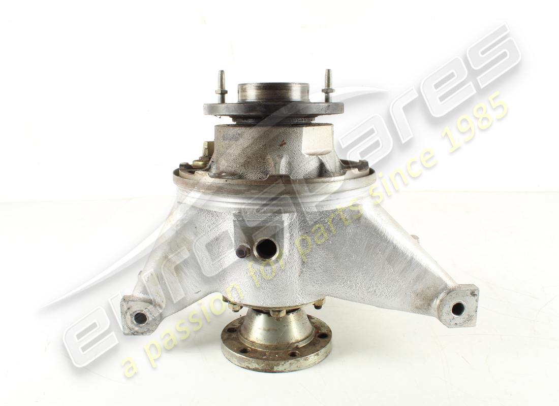 USED FERRARI LH REAR HUB. PART NUMBER EAP1726471 (4) used ferrari lh rear hub. part number eap1726471 (4)