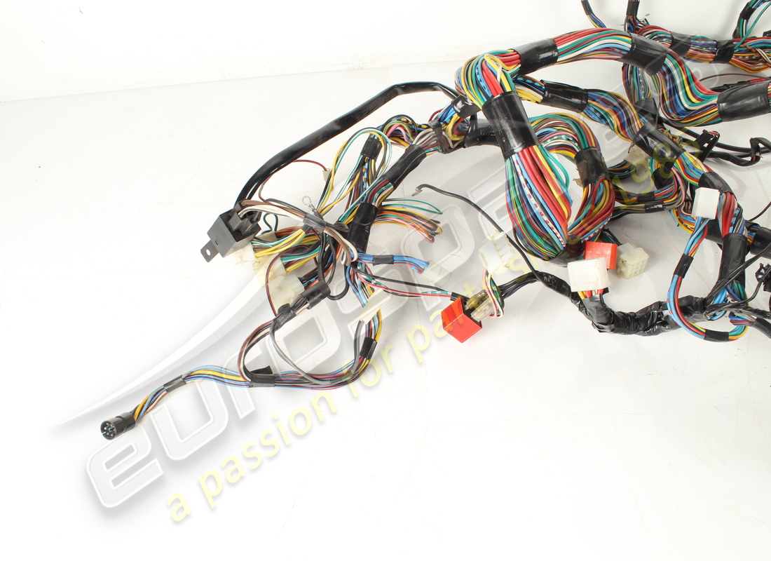 used ferrari central cables rhd part number 128776 (3)