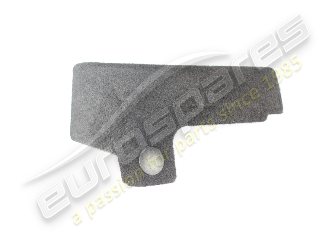 RIVESTIMENTO BAULE LATO DESTRO USATO Maserati. NUMERO PARTE 670197310 (1)