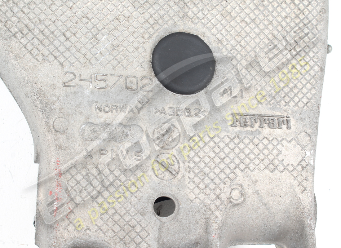 braccio posteriore sx completo usato ferrari. numero parte 810450 (6)