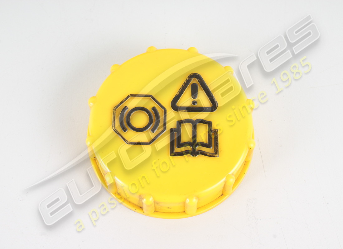 TAPPO SERBATOIO Aston Martin USATO. NUMERO PARTE 4G433310213 (1)