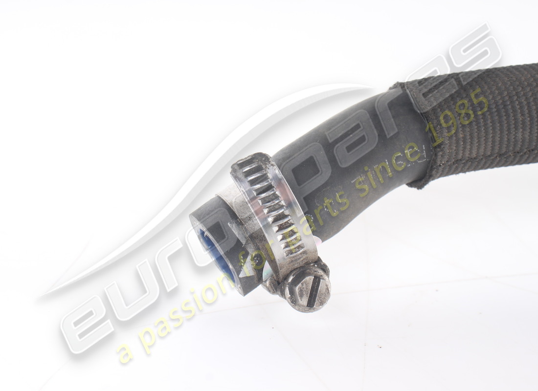 tubo dell'acqua ferrari usato. numero parte 330758 (3)