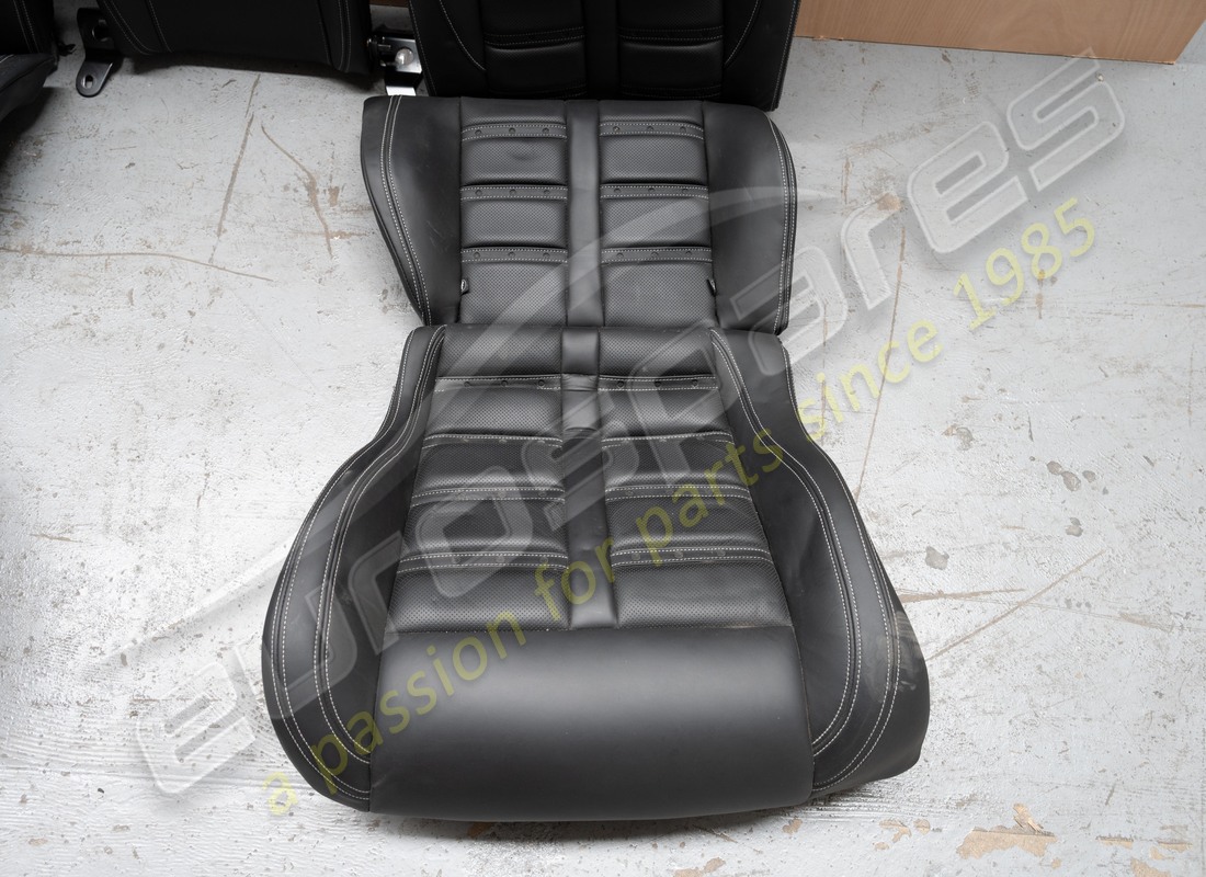 set di sedili completo usato eurospares. numero parte eap1558688 (26)