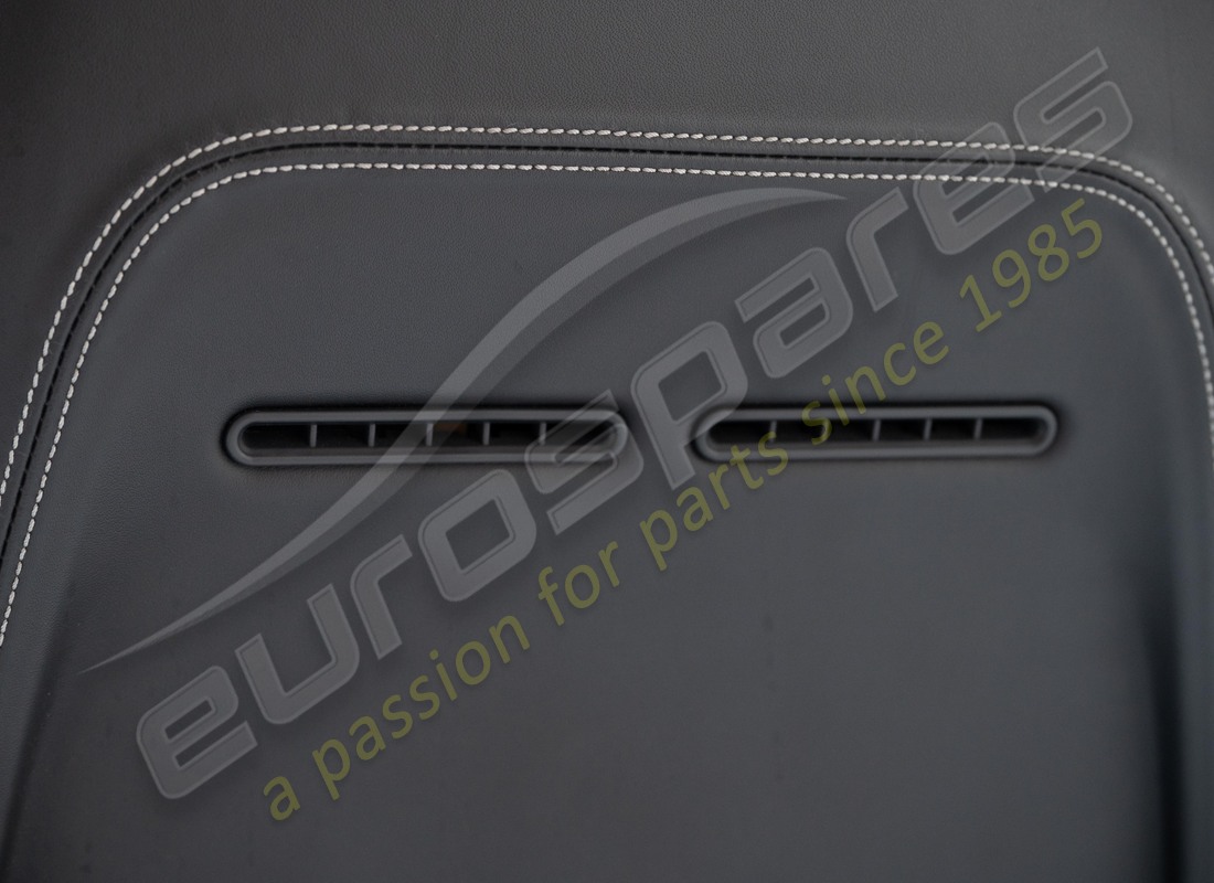 SET DI SEDILI COMPLETO USATO FERRARI. NUMERO PARTE EAP1558688 (19) set di sedili completo usato ferrari. numero parte eap1558688 (19)