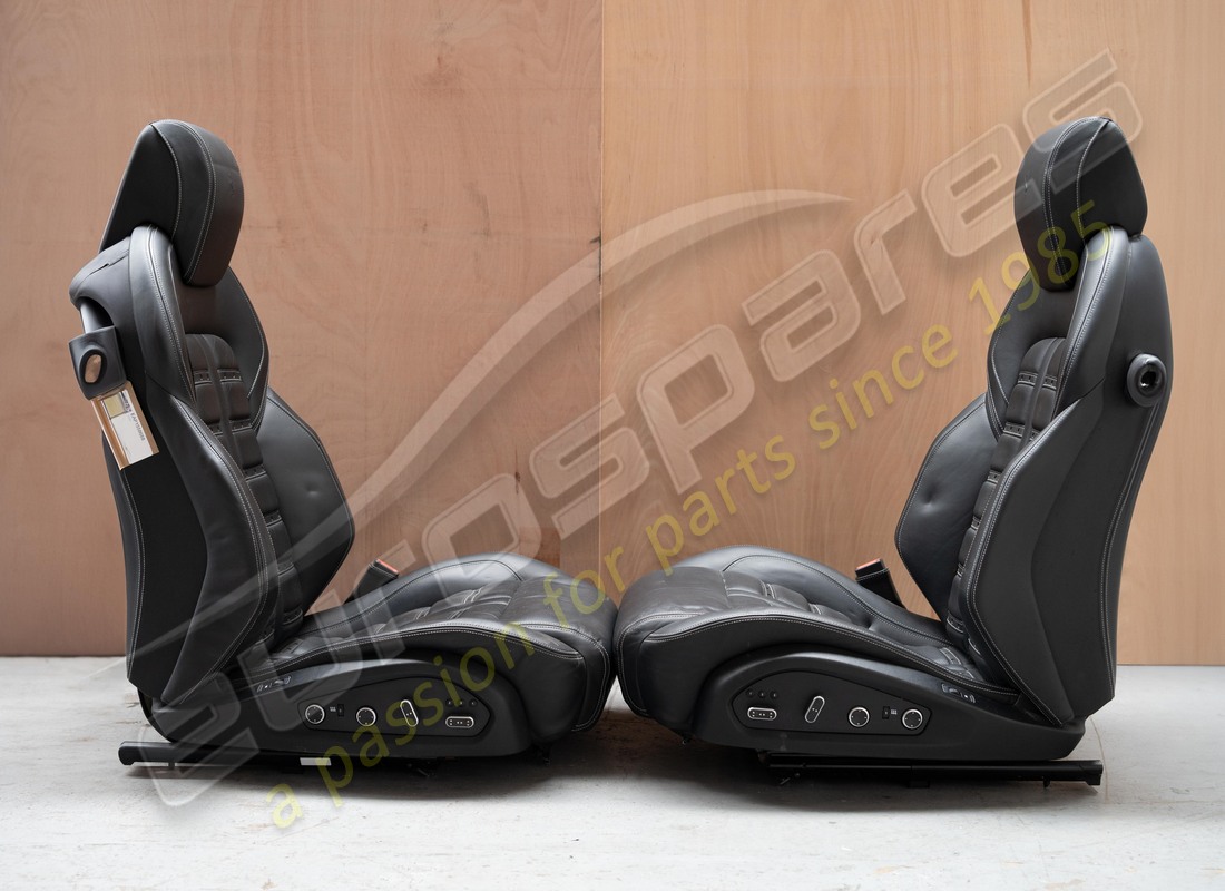 set di sedili completo usato eurospares. numero parte eap1558688 (9)