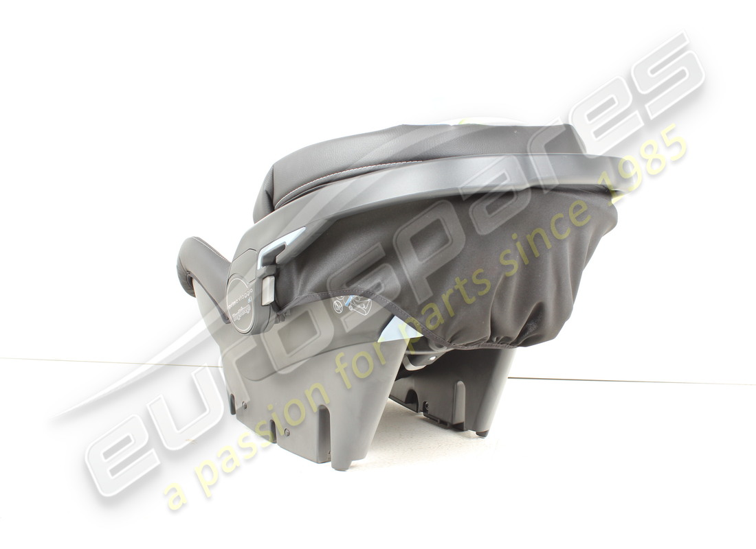 nuovo maserati seggiolino isofix universale per bambini (gr.0+). numero parte 940000420 (3)