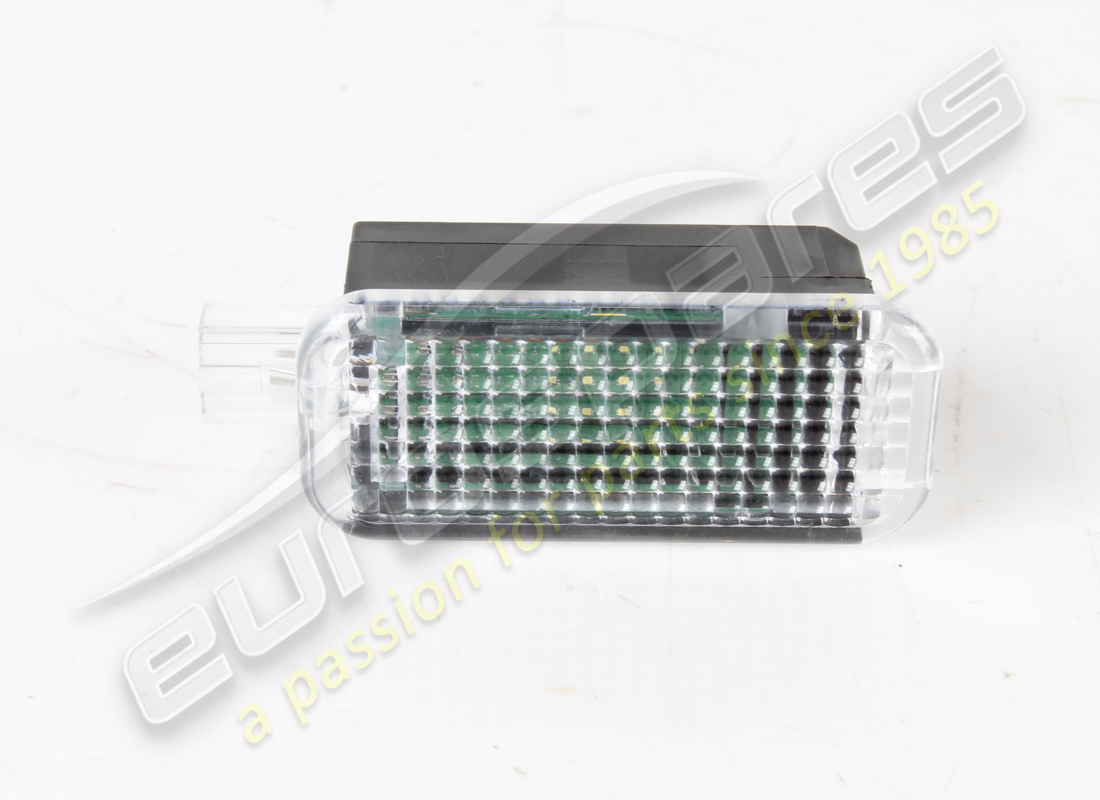 USATA Lamborghini LUCE INGRESSO . NUMERO PARTE 4E0947415 (1)
