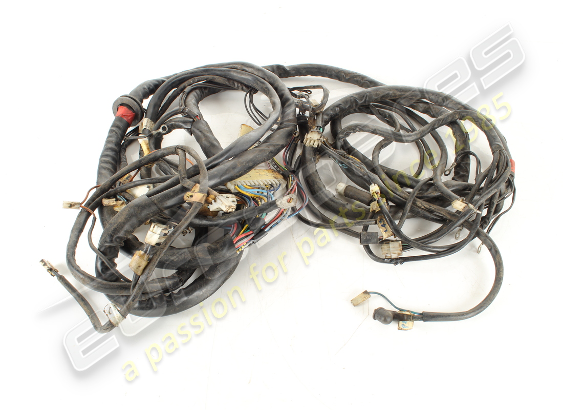 USED FERRARI ELECTRIC CABLE LHD PART NUMBER 2578048010 (1) used ferrari electric cable lhd part number 2578048010 (1)