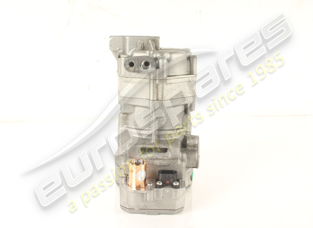 compressore dell'aria condizionata ferrari usato. numero parte 803367 (3)