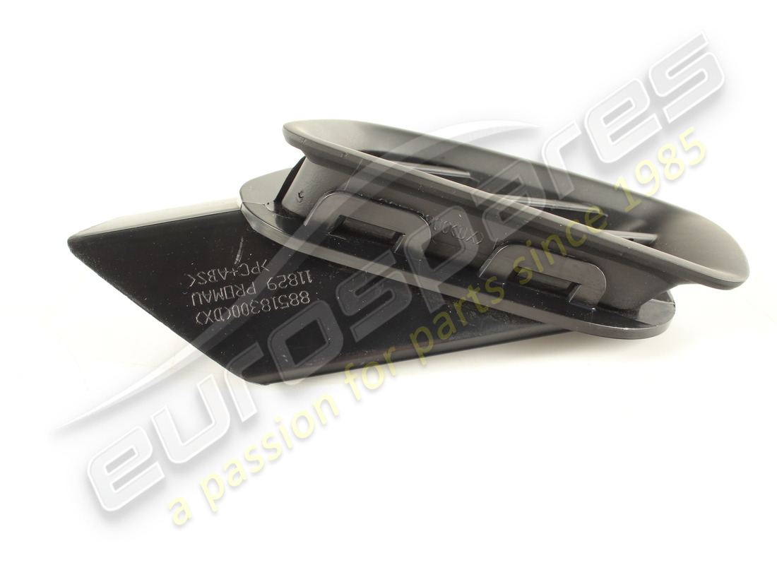 usato ferrari rh demister surround. numero parte 88518900 (3)