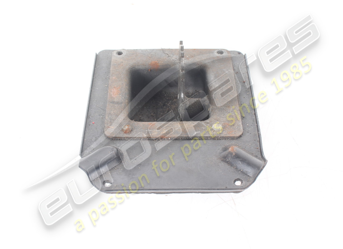 targa completa usata maserati su tunnel. numero parte 365209151 (4)