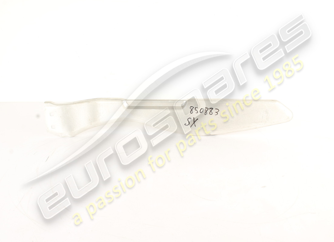 nuovo ferrari scudo stipite portiera sx. numero parte 85088300 (1)