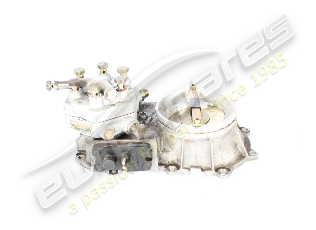 testata di distribuzione del carburante usata ferrari. numero parte 70000642 (2)