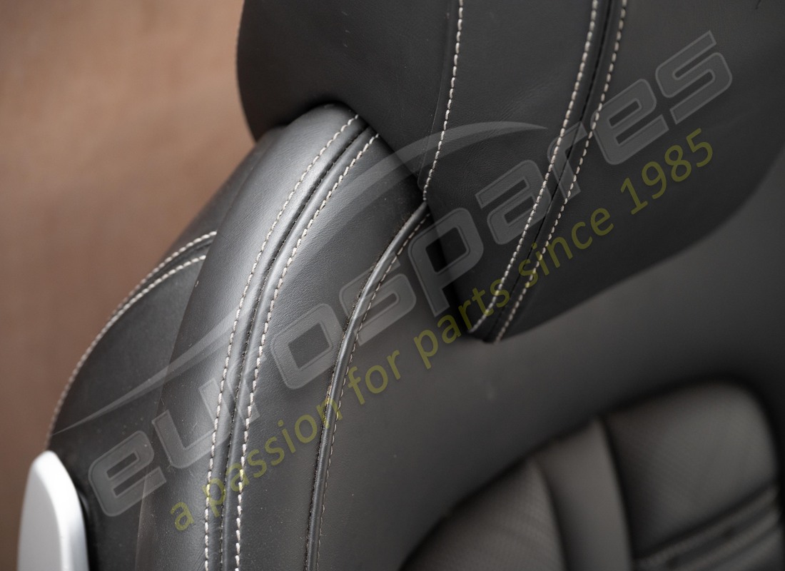 set di sedili completo usato eurospares. numero parte eap1558688 (8)
