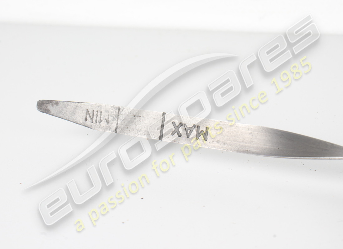 usato ferrari dipstick. numero parte 111100 (2)