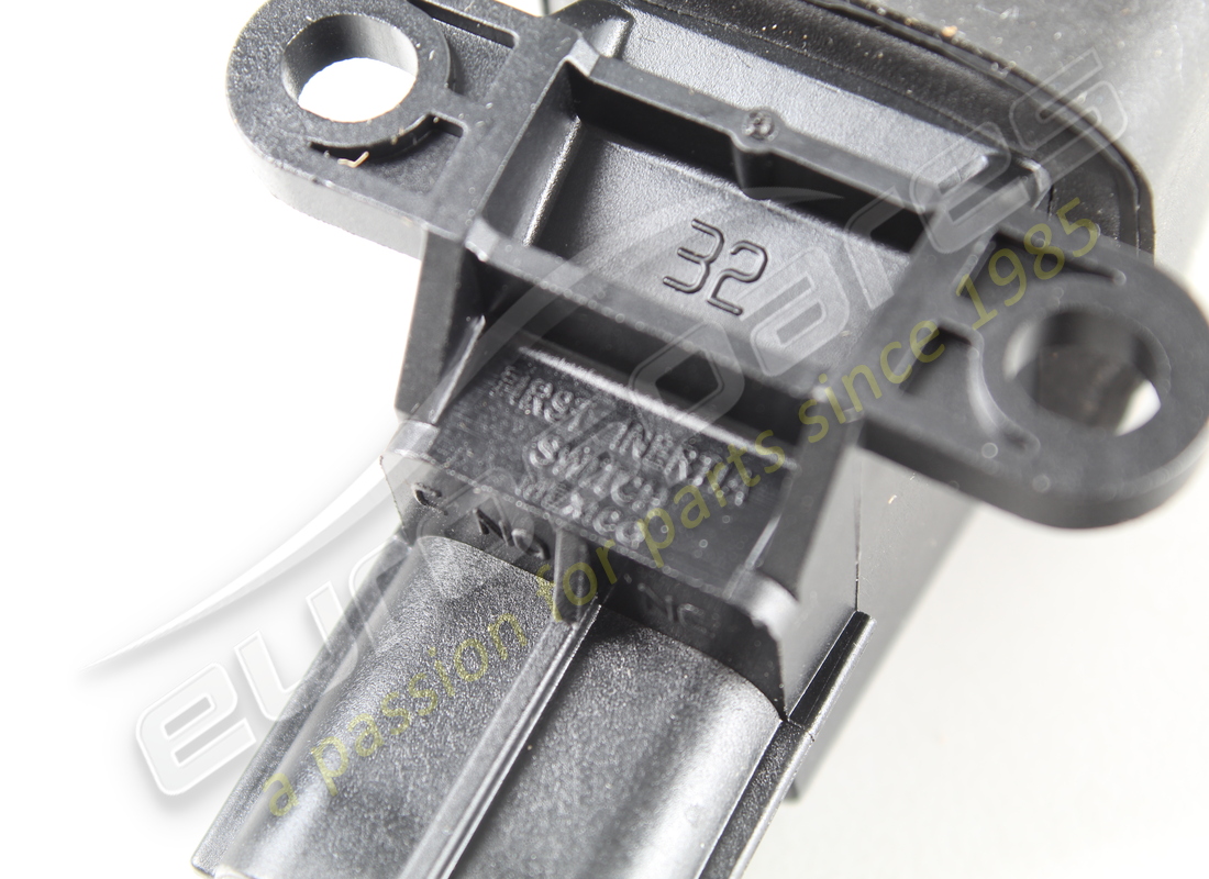 nuovo interruttore inerziale ferrari. numero parte 163675 (5)