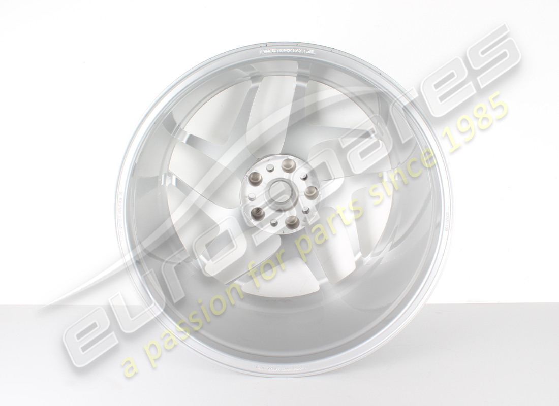 ruota posteriore sx ferrari ricondizionata. numero parte 323851 (3)