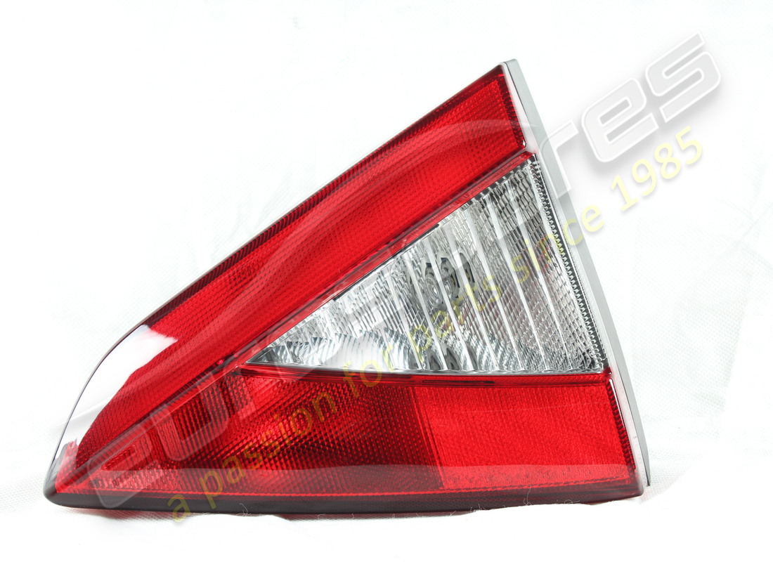 nuovo maserati fanale posteriore dx lato mobile. codice articolo 285757 (2)