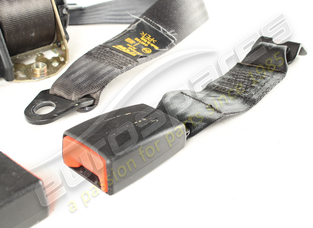 USATO MASERATI KIT CINTURE DI SICUREZZA POSTERIORE M338A. NUMERO PARTE 388150018 (5) usato maserati kit cinture di sicurezza posteriore m338a. numero parte 388150018 (5)