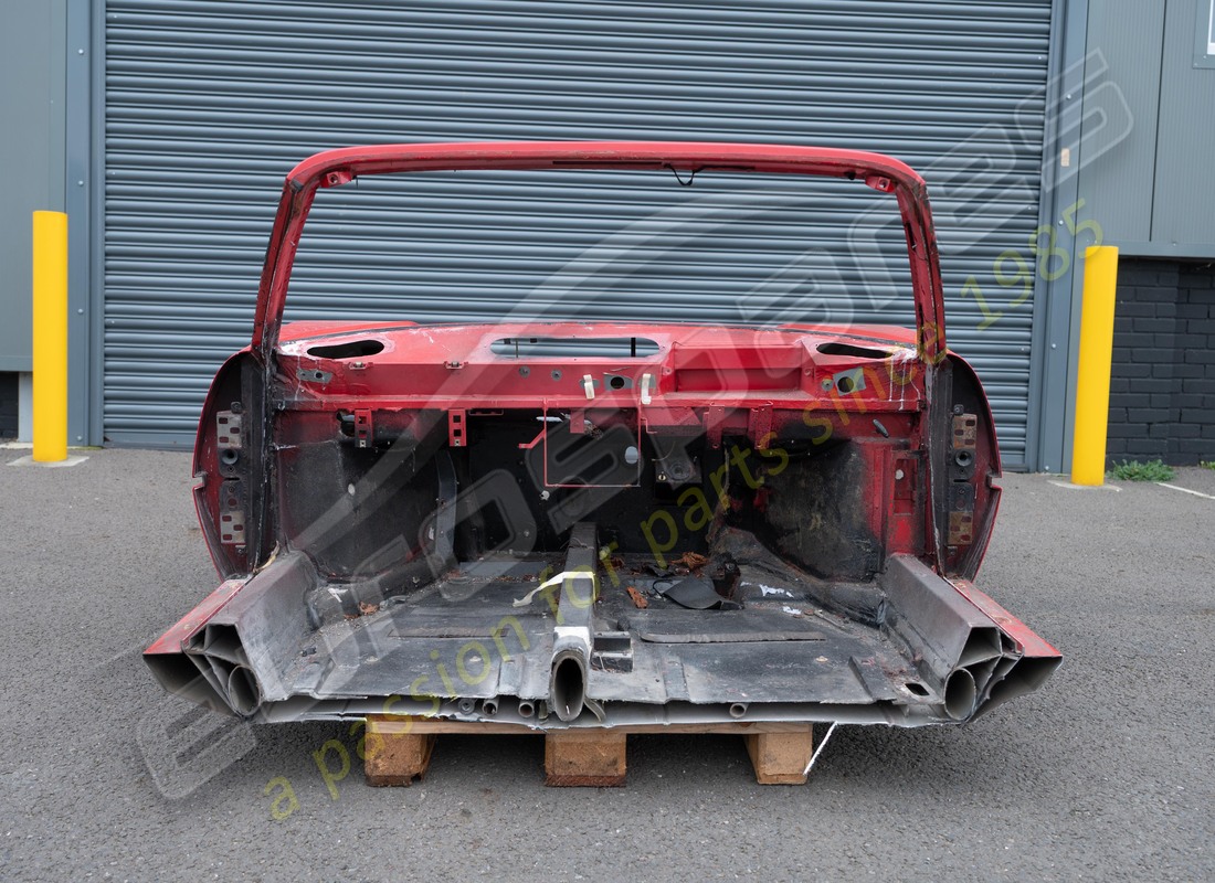 gruppo pannello anteriore ferrari usato. numero parte 61751200 (8)