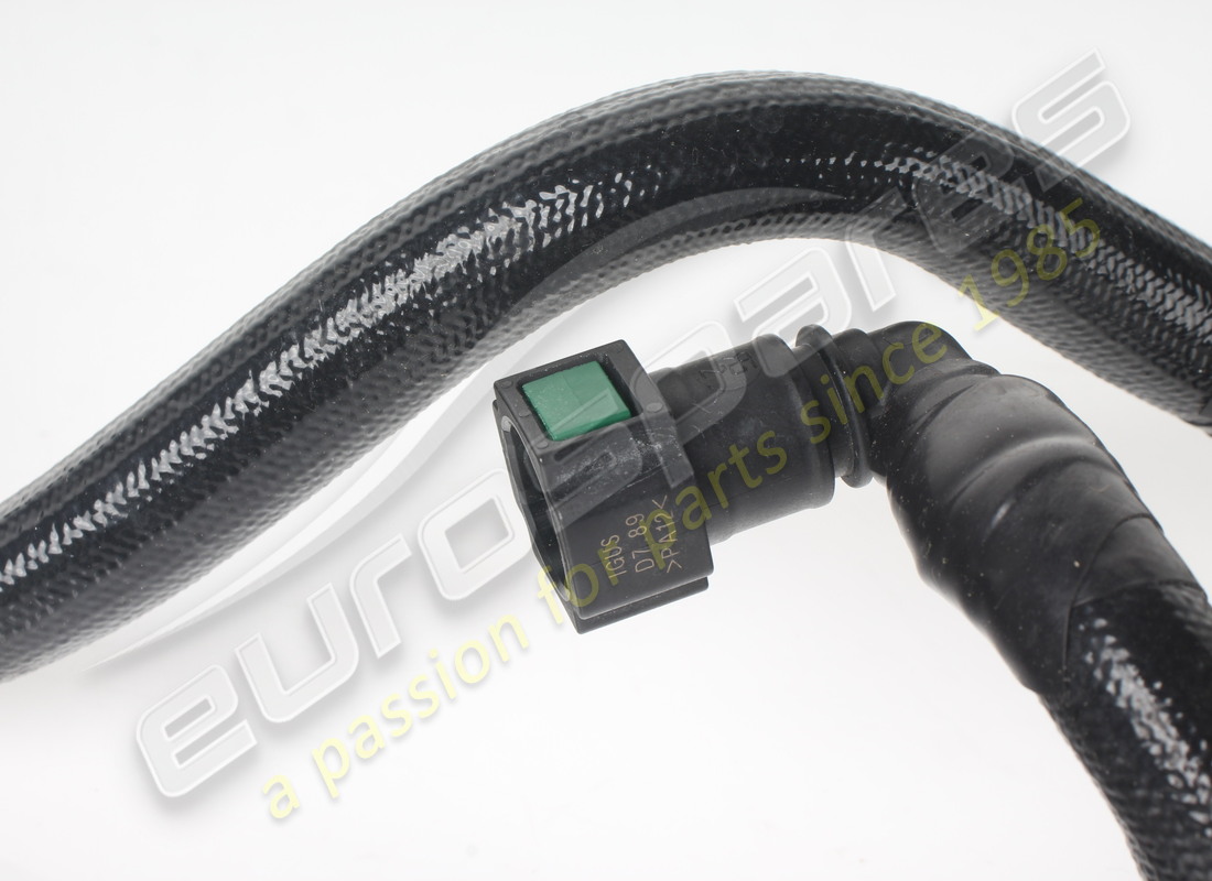 USATO FERRARI TUBO DA SEZIONAM A TEV DX E. NUMERO PARTE 770888 (3) usato ferrari tubo da sezionam a tev dx e. numero parte 770888 (3)