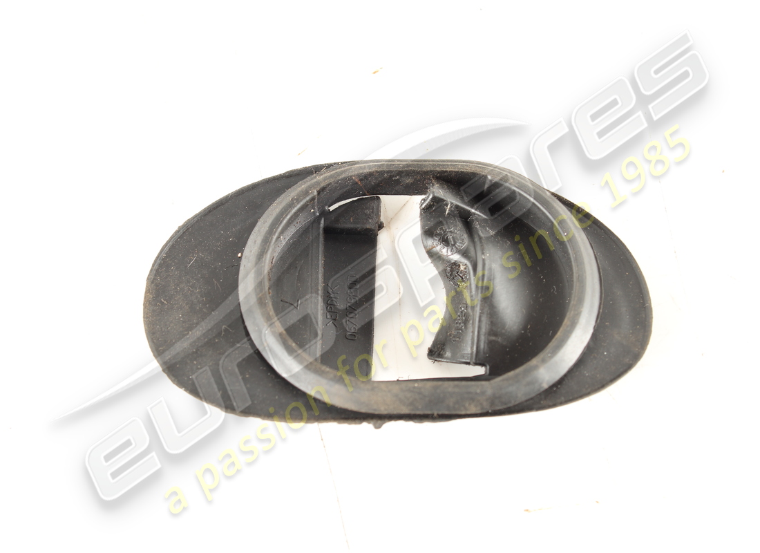 USED MASERATI RH TIE ROD REAR GASKET. PART NUMBER 67079200 (2) used maserati rh tie rod rear gasket. part number 67079200 (2)