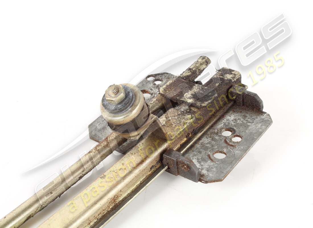 alzata finestra sx usato ferrari. numero parte 64191300 (4)