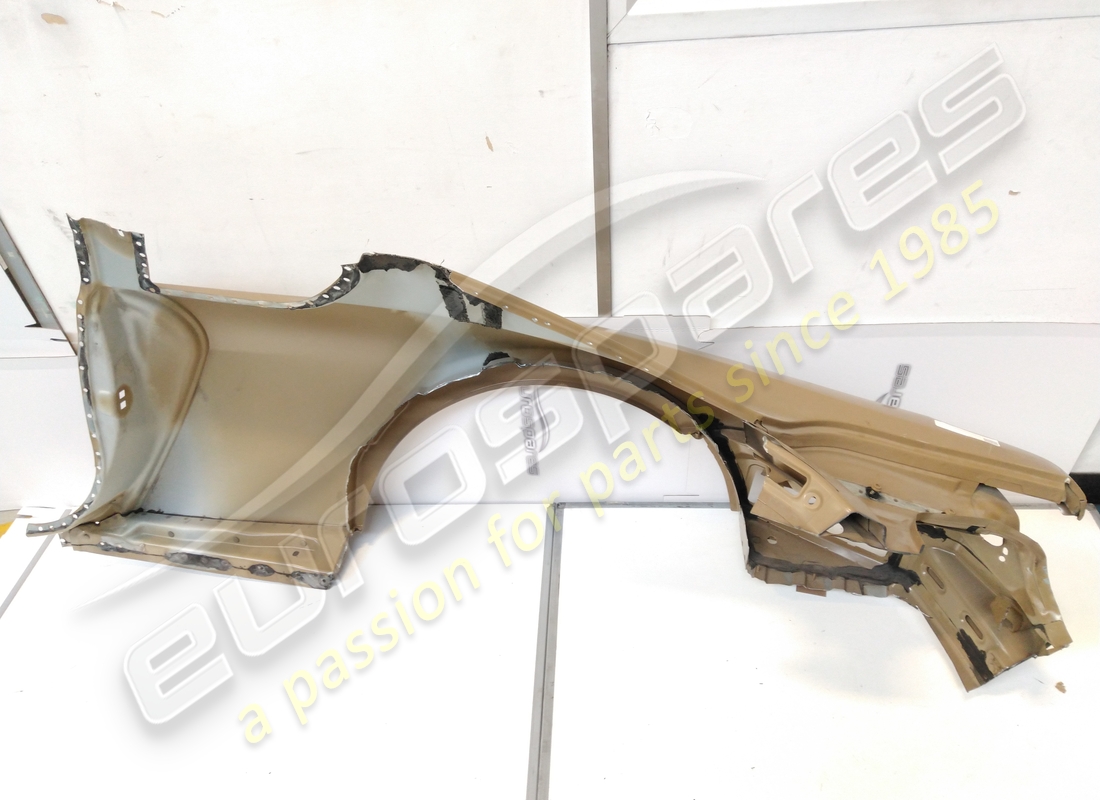 nuovo maserati parafango posteriore destro. numero parte 68285900 (3)