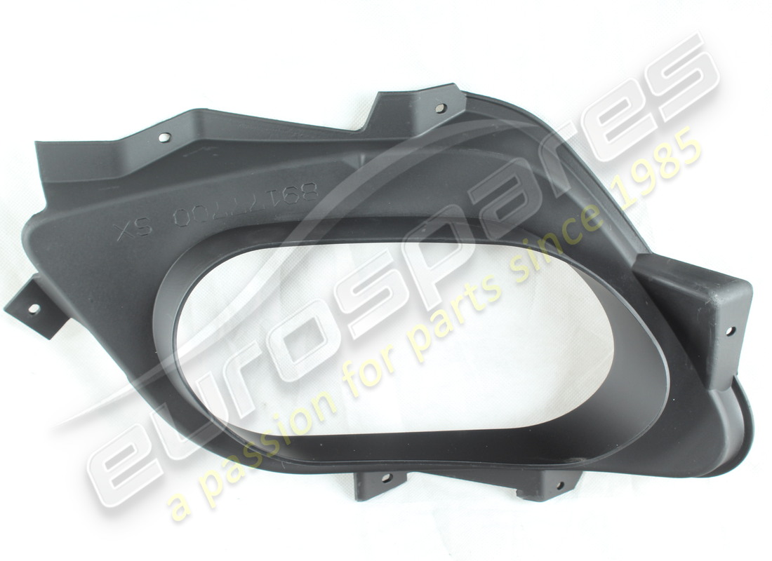 nuova maserati piastra sx. numero parte 89177700 (1)