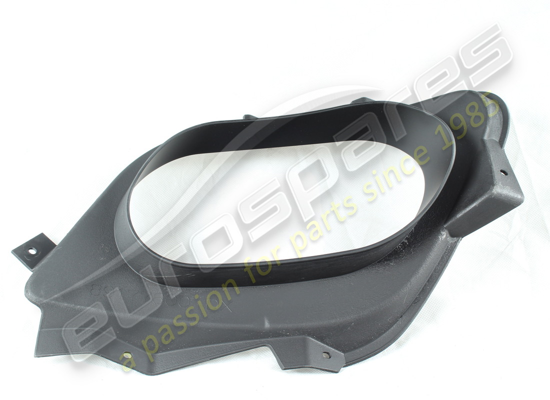nuova piastra destra maserati. numero parte 89177600 (2)