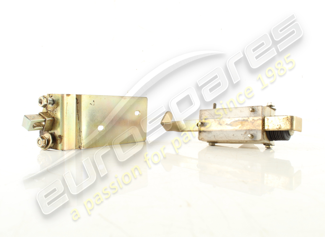 tappo carburante usato ferrari con motore. numero parte eap1726477 (4)