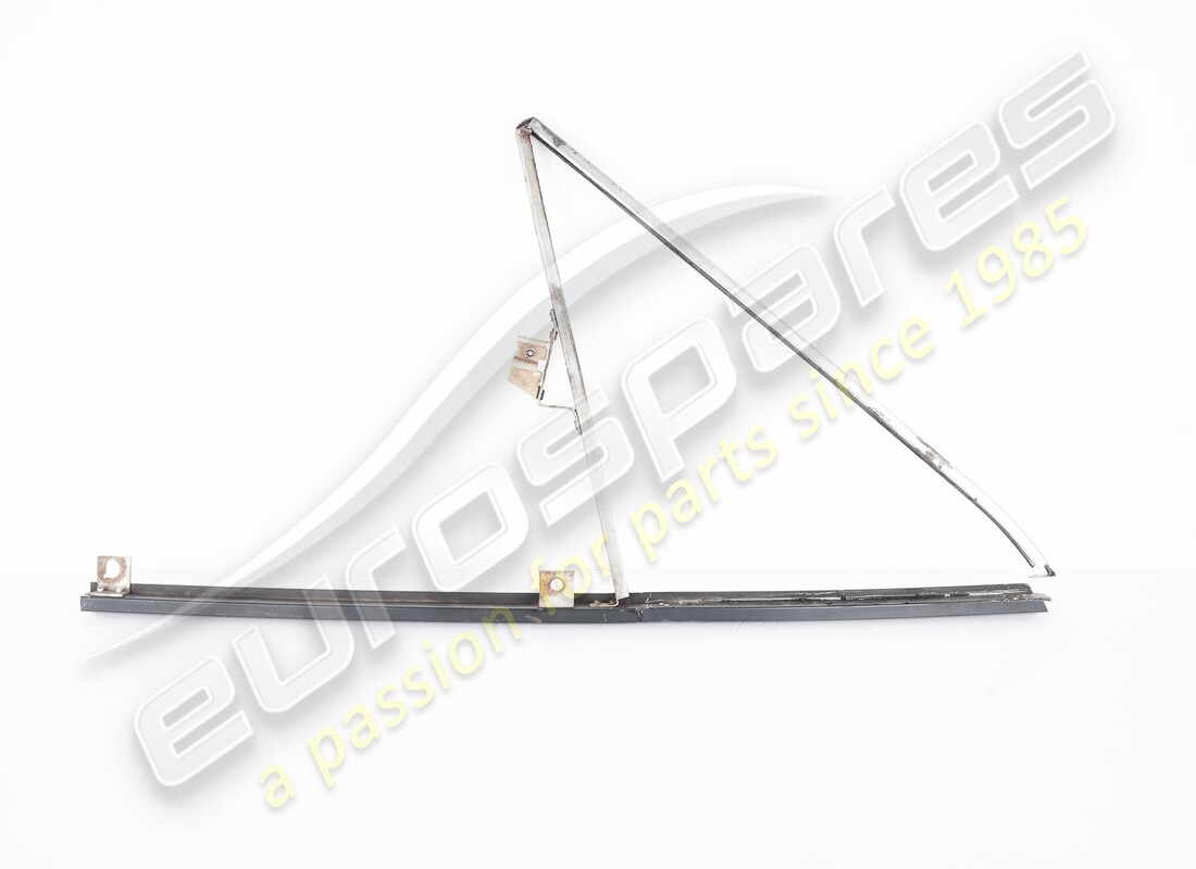 TELAIO LUCE QUARTER PRINCIPALE SX USATO Ferrari. NUMERO PARTE 20283100 (1)
