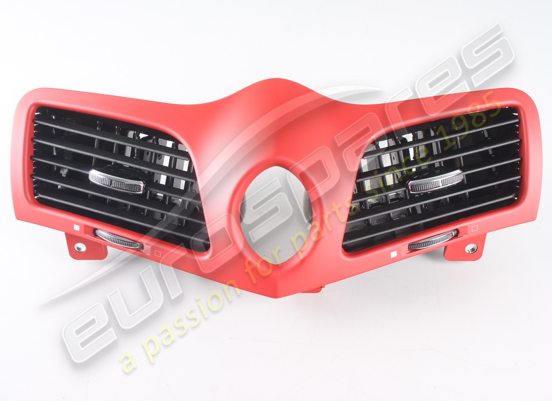 NUOVO MASERATI APERTURA CENTRALE CORALLORED. NUMERO PARTE 68233024 (1) nuovo maserati apertura centrale corallored. numero parte 68233024 (1)