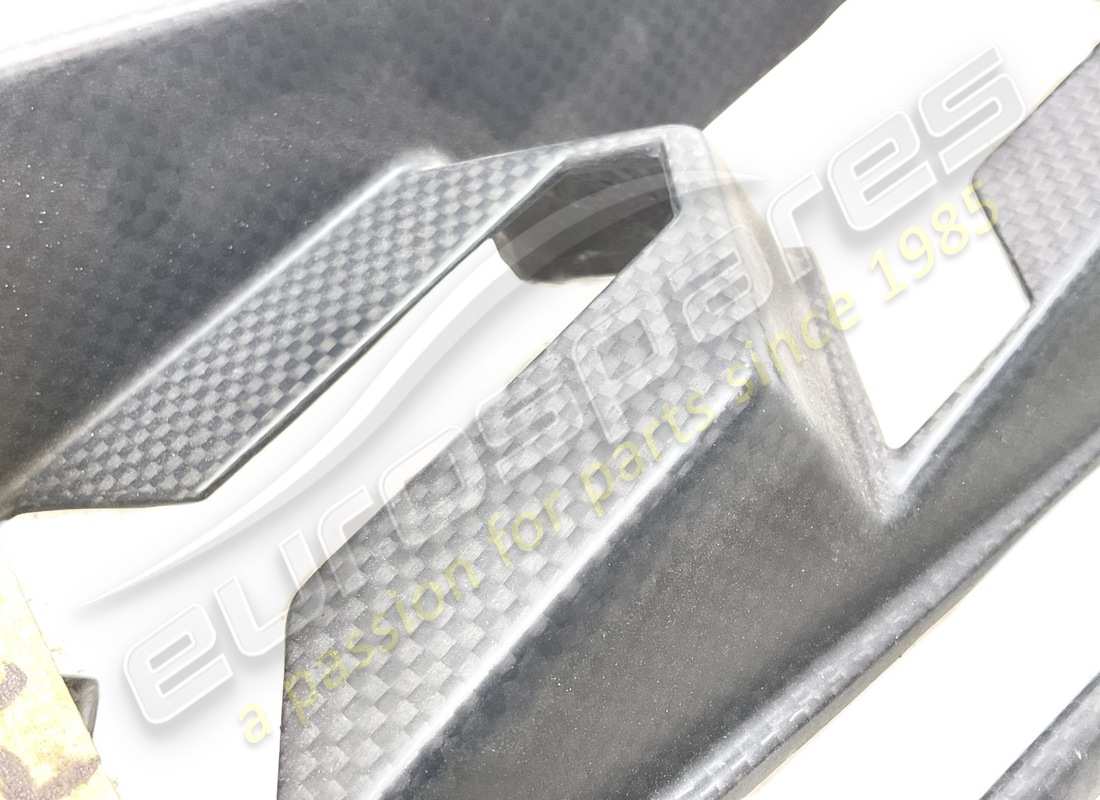 nuovo eurospares lamborghini murcielago cornice supporto in carbonio per luce posteriore destra. numero parte eap1447585 (3)