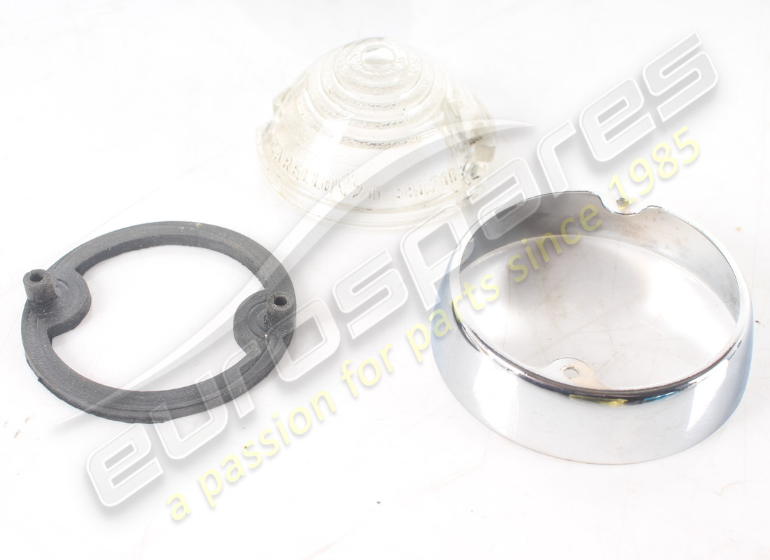 USATA FERRARI LUCE LATERALE ANTERIORE COMPLETA. NUMERO PARTE 2398217000 (6) usata ferrari luce laterale anteriore completa. numero parte 2398217000 (6)