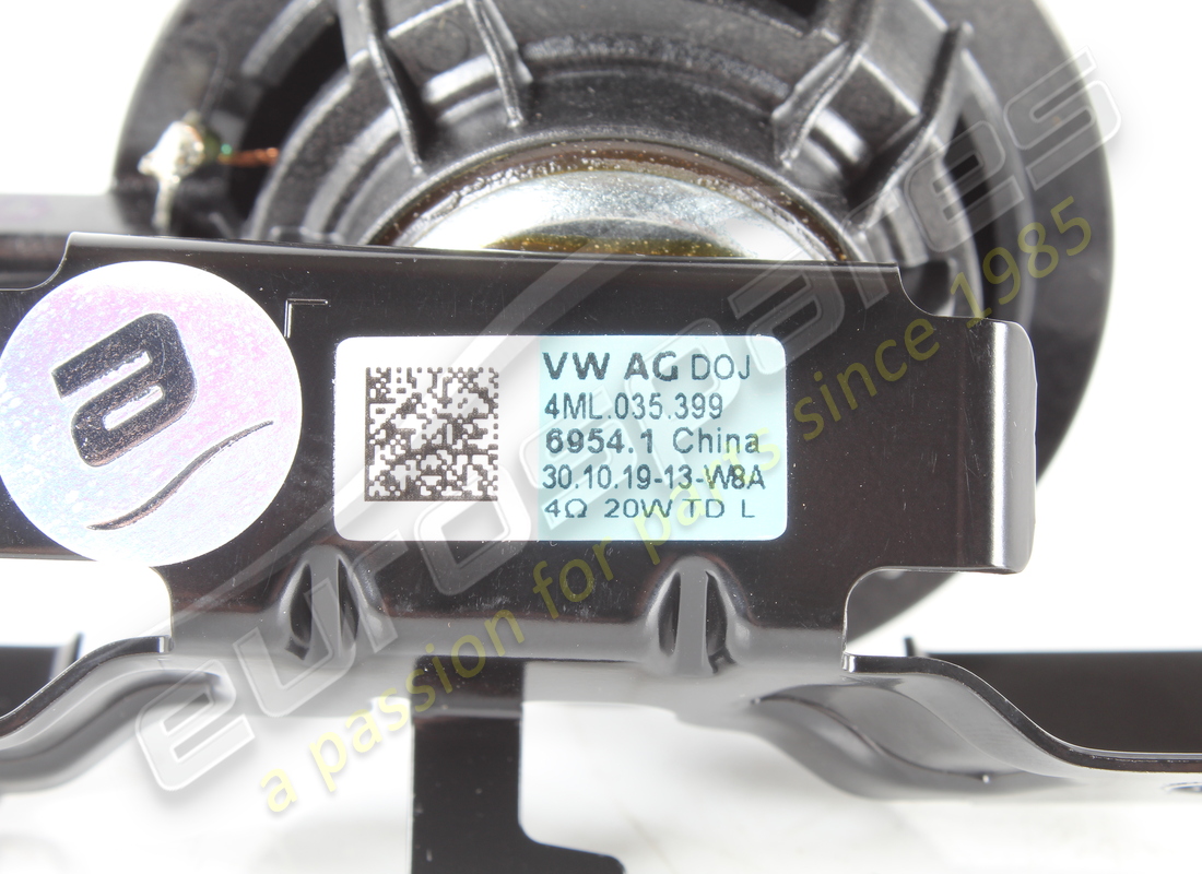 altoparlante lamborghini usato. numero parte 4ml035399a (5)