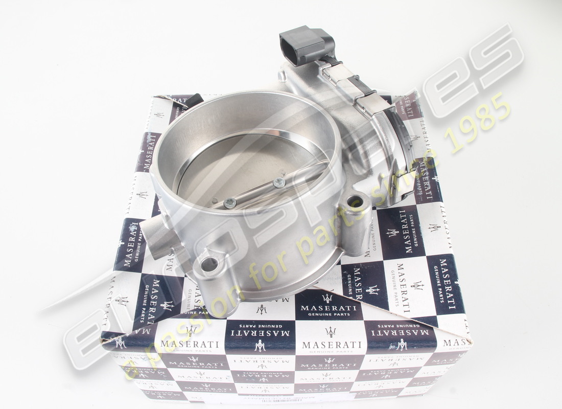 nuovo maserati corpo farfallato. numero parte 331005 (7)