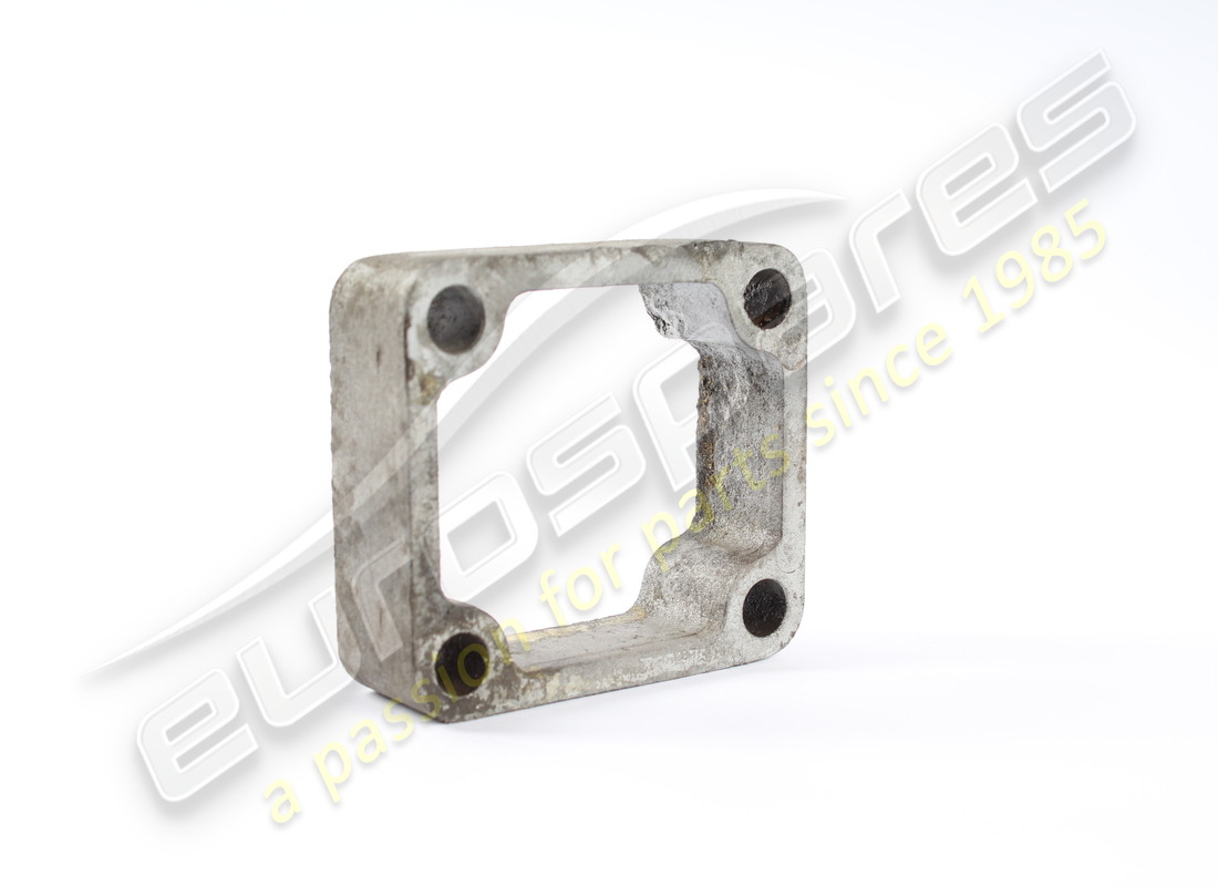 DISTANZIATORE Ferrari USATO. NUMERO PARTE 107530 (1)